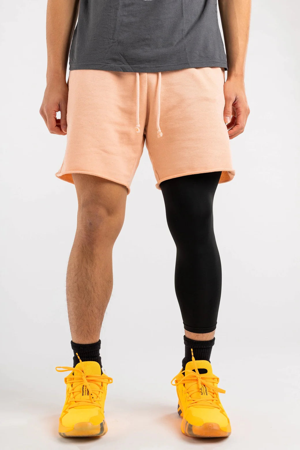 COMPRESSION LEG SLEEVE